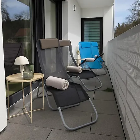 Am Guggenbuehl 아파트 *